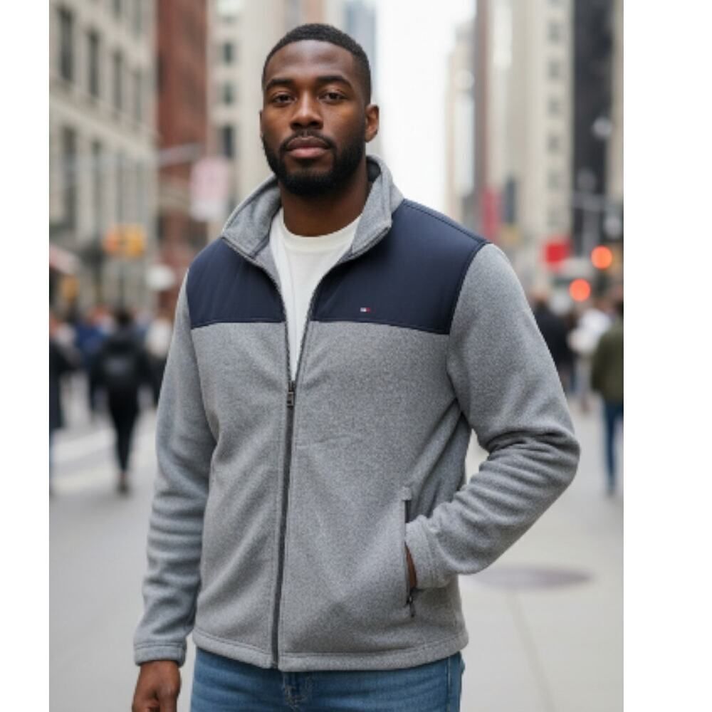 Tommy Hilfiger Men's Gray & Black Long Sleeve Zippered Fleece Jacket - Large